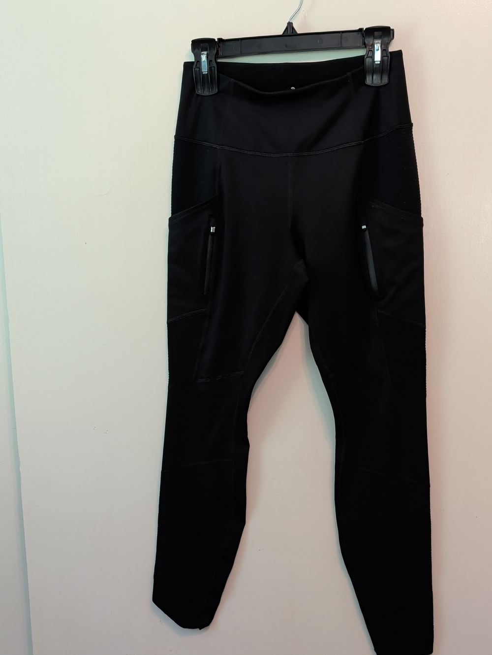 Athleta Black High-Rise Pocket Leggings